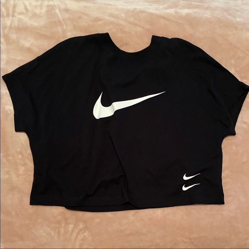 Nike Athletic, Oversized, Crop Top